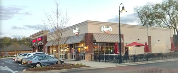 The Landing At Cedar Bluff : 9253 Kingston Pike, Knoxville, TN 37922